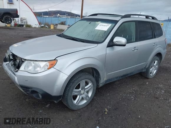 ✅ 2009 Subaru Forester X Limited • VIN: JF2SH64689H716163 • Lot: 43504227. Wystawiony na IAAI z przebiegiem 193 060 mil. Bezpłatny archiwum sprzedaży aukcyjnych z USA i szczegółowy raport historii pojazdu na DreamBid. Zdjęcie 2.