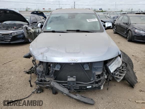 ✅ 2018 Jeep Grand Cherokee Summit • VIN: 1C4RJFJG6JC341812 • Lot: 56237415. Listed on Copart with 68,555 mi. Free auction sales archive from the USA and detailed vehicle history report at DreamBid. Image 5.