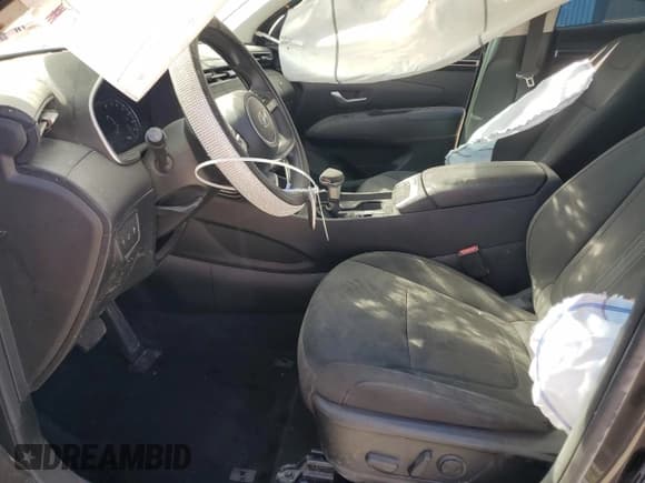 ✅ 2023 Hyundai Tucson SEL • VIN: 5NMJB3AE2PH244737 • Lot: 74196634. Wystawiony na Copart z przebiegiem 64 229 mil. Bezpłatny archiwum sprzedaży aukcyjnych z USA i szczegółowy raport historii pojazdu na DreamBid. Zdjęcie 7.