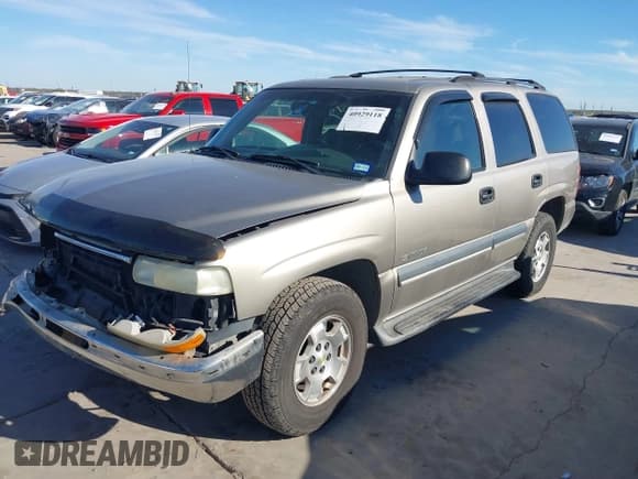 ✅ 2003 Chevrolet Tahoe LS • VIN: 1GNEC13V43R110129 • Лот: 40929118. Опубликован ранее на IAAI с пробегом 202 073 миль. Бесплатный доступ к архиву аукционных продаж из США и подробный отчёт об истории автомобиля на DreamBid. Изображение 2.