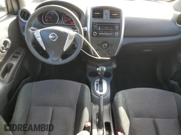 ✅ 2018 Nissan Versa SV • VIN: 3N1CN7AP4JK401535 • Lot: 85835395. Listed on Copart with 139,258 mi. Free auction sales archive from the USA and detailed vehicle history report at DreamBid. Image 8.