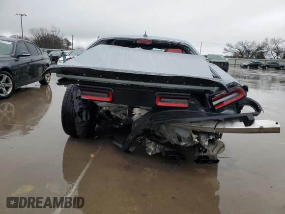 ✅ 2021 Dodge Challenger SRT Super Stock • VIN: 2C3CDZL97MH529631 • Lot: 86487574. Wystawiony na Copart z przebiegiem Nie podano. Bezpłatny archiwum sprzedaży aukcyjnych z USA i szczegółowy raport historii pojazdu na DreamBid. Zdjęcie 6.