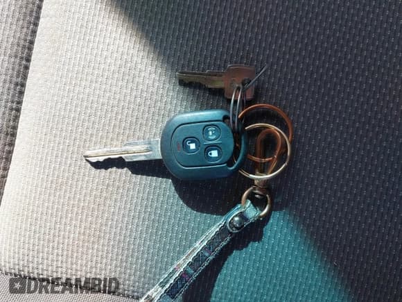 ✅ 2009 Chevrolet Aveo 1LT • VIN: KL1TD66E39B670755 • Lot: 41617362. Wystawiony na IAAI z przebiegiem 179 075 mil. Bezpłatny archiwum sprzedaży aukcyjnych z USA i szczegółowy raport historii pojazdu na DreamBid. Zdjęcie 11.