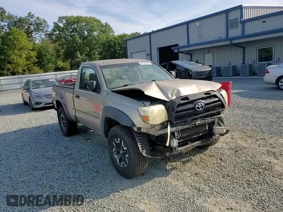 ✅ 2008 Toyota Tacoma • VIN: 5TEPX42N78Z563763 • Lot: 81248025. Wystawiony na Copart z przebiegiem 203 991 mil. Bezpłatny archiwum sprzedaży aukcyjnych z USA i szczegółowy raport historii pojazdu na DreamBid. Zdjęcie 14.