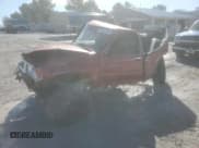 ✅ 1992 Toyota Pickup DLX • VIN: 4TARN01P9NZ029564 • Lot: 46612555. Listed on Copart with 208,644 mi. Free auction sales archive from the USA and detailed vehicle history report at DreamBid. Image 1.