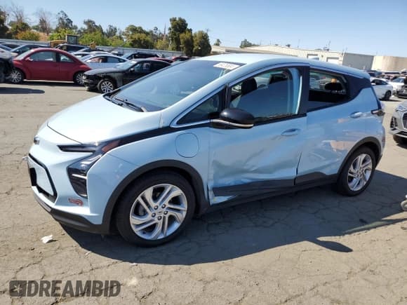 ✅ 2022 Chevrolet Bolt EV 1LT • VIN: 1G1FW6S05N4115047 • Lot: 68476504. Wystawiony na Copart z przebiegiem Nie podano. Bezpłatny archiwum sprzedaży aukcyjnych z USA i szczegółowy raport historii pojazdu na DreamBid. Zdjęcie 1.