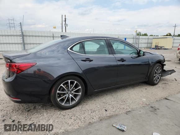 ✅ 2015 Acura TLX Advance • VIN: 19UUB3F71FA005987 • Лот: 70052155. Опубликован ранее на Copart с пробегом 67 182 миль. Бесплатный доступ к архиву аукционных продаж из США и подробный отчёт об истории автомобиля на DreamBid. Изображение 3.