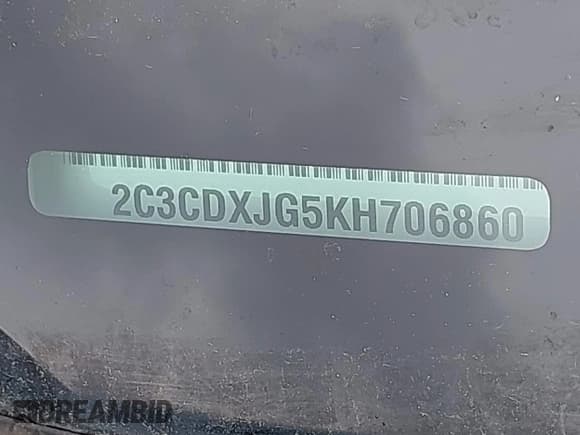 ✅ 2019 Dodge Charger SXT • VIN: 2C3CDXJG5KH706860 • Lot: 43427646. Wystawiony na IAAI z przebiegiem 46 133 mil. Bezpłatny archiwum sprzedaży aukcyjnych z USA i szczegółowy raport historii pojazdu na DreamBid. Zdjęcie 9.