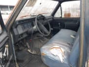 ✅ 1986 Ford F-150 • VIN: 2FTCF15Y2GCA74328 • Lot: 43769195. Wystawiony na IAAI z przebiegiem 103 245 mil. Bezpłatny archiwum sprzedaży aukcyjnych z USA i szczegółowy raport historii pojazdu na DreamBid. Zdjęcie 5.