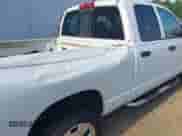 2003 Dodge 1500 ST z VIN 1D7HA18N83S214724, wystawiony jako IAAI lot #42566134 z przebiegiem 280 750 mil mil oraz . Historia ofert i sprzedaży dostępna na DreamBid. Obrazek 14.