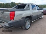 ✅ 2004 Chevrolet Avalanche Z66 • VIN: 3GNEC12T04G275497 • Lot: 43249708. Listed on IAAI with Not provided. Free auction sales archive from the USA and detailed vehicle history report at DreamBid. Image 4.