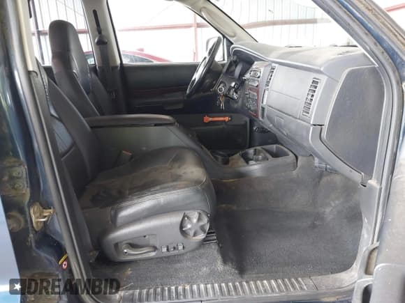 ✅ 2002 Dodge Durango • VIN: 1B8HR58Z32F197654 • Lot: 41898776. Listed on IAAI with 214,263 mi. Free auction sales archive from the USA and detailed vehicle history report at DreamBid. Image 5.