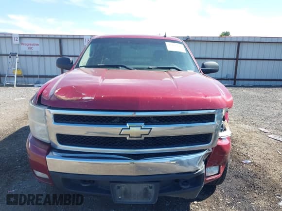 ✅ 2007 Chevrolet Silverado 1500 1LT • VIN: 2GCEK13M471530720 • Lot: 42655144. Listed on IAAI with 321,195 mi. Free auction sales archive from the USA and detailed vehicle history report at DreamBid. Image 12.