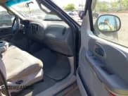 ✅ 2001 Ford F-150 XLT • VIN: 1FTRW08L41KE44198 • Lot: 42962711. Wystawiony na IAAI z przebiegiem Nie podano. Bezpłatny archiwum sprzedaży aukcyjnych z USA i szczegółowy raport historii pojazdu na DreamBid. Zdjęcie 5.