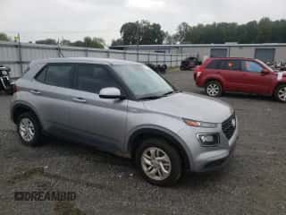 2024 Hyundai Venue SE z VIN KMHRB8A35RU295431, wystawiony jako Copart lot #72897754 z przebiegiem 11 769 mil mil oraz Szkoda całkowita • Salvage title. Historia ofert i sprzedaży dostępna na DreamBid. Obrazek 4.