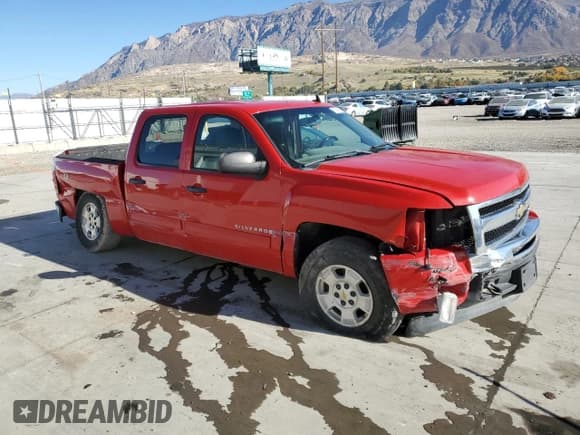 ✅ 2011 Chevrolet Silverado 1500 LT • VIN: 3GCPKSE33BG279076 • Lot: 83940825. Listed on Copart with 144,104 mi. Free auction sales archive from the USA and detailed vehicle history report at DreamBid. Image 4.