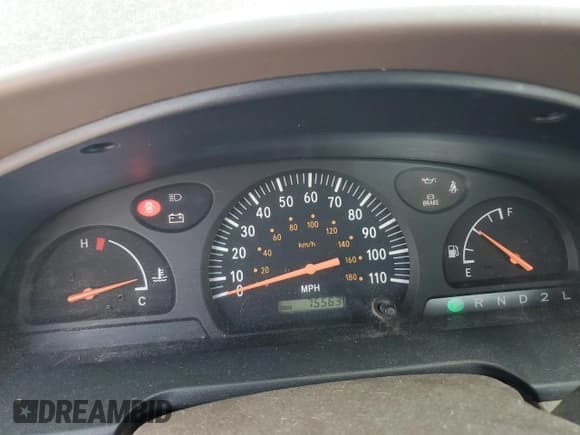 ✅ 2000 Toyota Tundra • VIN: 5TBJN3219YS115386 • Lot: 62346635. Listed on Copart with 75,563 mi. Free auction sales archive from the USA and detailed vehicle history report at DreamBid. Image 9.