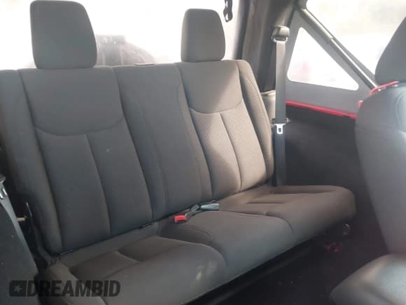 ✅ 2014 Jeep Wrangler Sport • VIN: 1C4AJWAG4EL322761 • Lot: 43222275. Wystawiony na IAAI z przebiegiem 126 980 mil. Bezpłatny archiwum sprzedaży aukcyjnych z USA i szczegółowy raport historii pojazdu na DreamBid. Zdjęcie 8.