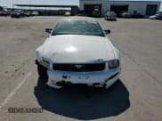 ✅ 2005 Ford Mustang Deluxe • VIN: 1ZVFT84N555219808 • Lot: 68108775. Listed on Copart with 162,359 mi. Free auction sales archive from the USA and detailed vehicle history report at DreamBid. Image 13.