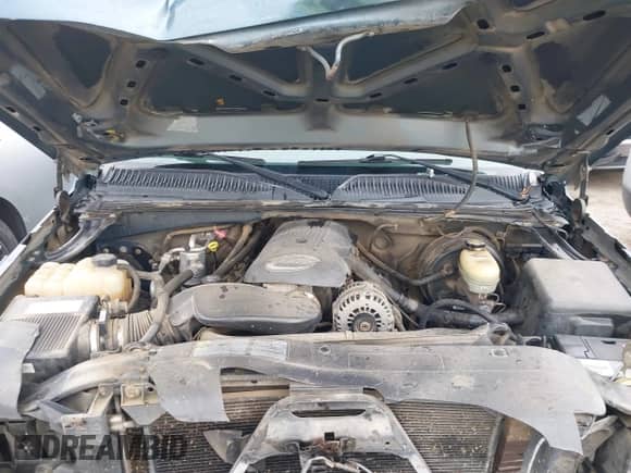 2007 Chevrolet Silverado 1500 LT1 z VIN 1GCEC19V67Z104435, wystawiony jako IAAI lot #43463939 z przebiegiem 203 245 mil mil oraz . Historia ofert i sprzedaży dostępna na DreamBid. Obrazek 10.