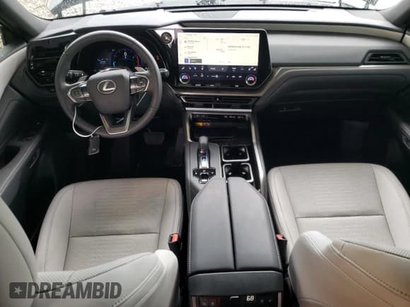 ✅ 2024 Lexus TX 350 • VIN: 5TDAAAA63RS007285 • Lot: 62910784. Wystawiony na Copart z przebiegiem 2 515 mil. Bezpłatny archiwum sprzedaży aukcyjnych z USA i szczegółowy raport historii pojazdu na DreamBid. Zdjęcie 8.