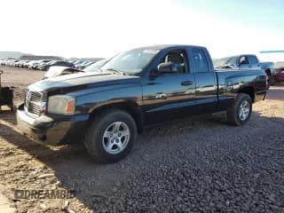 ✅ 2006 Dodge Dakota • VIN: 1D7HE42J16S632364 • Lot: 57611325. Listed on Copart with 187,317 mi. Free auction sales archive from the USA and detailed vehicle history report at DreamBid. Image 1.