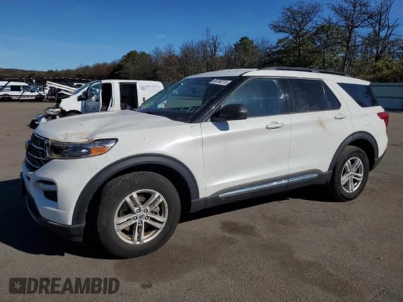 ✅ 2024 Ford Explorer XLT • VIN: 1FMSK8DH9RGA17249 • Lot: 86780215. Wystawiony na Copart z przebiegiem 16 756 mil. Bezpłatny archiwum sprzedaży aukcyjnych z USA i szczegółowy raport historii pojazdu na DreamBid. Zdjęcie 1.