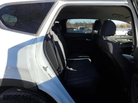 ✅ 2020 Hyundai Santa Fe SE • VIN: 5NMS2CAD2LH242489 • Lot: 36072093. Wystawiony na Copart z przebiegiem 44 441 mil. Bezpłatny archiwum sprzedaży aukcyjnych z USA i szczegółowy raport historii pojazdu na DreamBid. Zdjęcie 11.