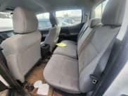 ✅ 2017 Toyota Tacoma SR5 • VIN: 3TMCZ5AN5HM101120 • Lot: 43851216. Wystawiony na IAAI z przebiegiem 79 404 mil. Bezpłatny archiwum sprzedaży aukcyjnych z USA i szczegółowy raport historii pojazdu na DreamBid. Zdjęcie 36.