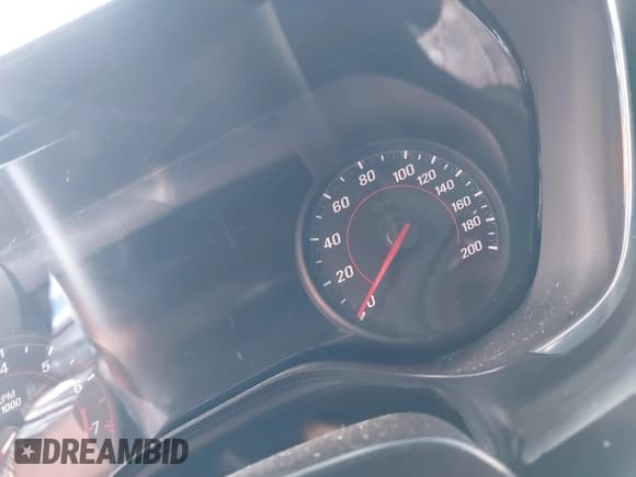 ✅ 2019 Chevrolet Camaro 1SS • VIN: 1G1FF1R79K0136928 • Lot: 42336106. Wystawiony na IAAI z przebiegiem 56 365 mil. Bezpłatny archiwum sprzedaży aukcyjnych z USA i szczegółowy raport historii pojazdu na DreamBid. Zdjęcie 7.