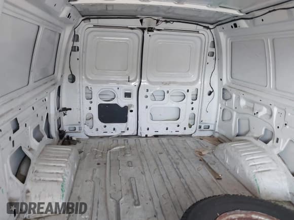 ✅ 2006 Ford Econoline Cargo • VIN: 1FTSE34L76HA05464 • Lot: 42182588. Listed on IAAI with 18,884 mi. Free auction sales archive from the USA and detailed vehicle history report at DreamBid. Image 8.