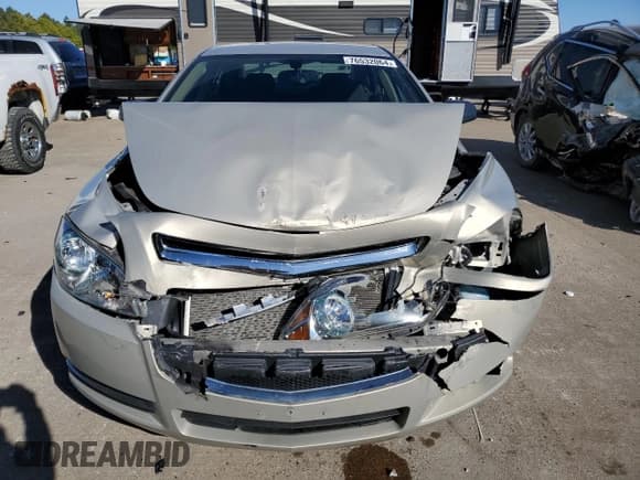 ✅ 2009 Chevrolet Malibu 1LS • VIN: 1G1ZG57B19F225036 • Lot: 76532064. Wystawiony na Copart z przebiegiem 69 840 mil. Bezpłatny archiwum sprzedaży aukcyjnych z USA i szczegółowy raport historii pojazdu na DreamBid. Zdjęcie 5.