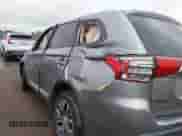 2018 Mitsubishi Outlander SE with VIN JA4AD3A38JZ017431, listed as a IAAI auction lot 42257141 with 91,808 mi miles and . Bid and sale history available at DreamBid. Image 20.