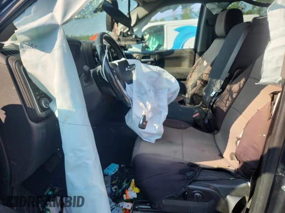 ✅ 2019 Chevrolet Silverado 1500 RST • VIN: 3GCPWDED8KG211672 • Лот: 63322175. Опубликован ранее на Copart с пробегом 83 626 миль. Бесплатный доступ к архиву аукционных продаж из США и подробный отчёт об истории автомобиля на DreamBid. Изображение 7.