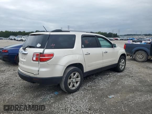 ✅ 2010 Saturn Outlook • VIN: 5GZLRVED0AJ205520 • Lot: 71889594. Wystawiony na Copart z przebiegiem 163 476 mil. Bezpłatny archiwum sprzedaży aukcyjnych z USA i szczegółowy raport historii pojazdu na DreamBid. Zdjęcie 3.