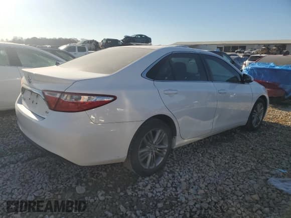 ✅ 2015 Toyota Camry XSE • VIN: 4T1BF1FK9FU068168 • Lot: 92293705. Listed on Copart with 210,686 mi. Free auction sales archive from the USA and detailed vehicle history report at DreamBid. Image 3.