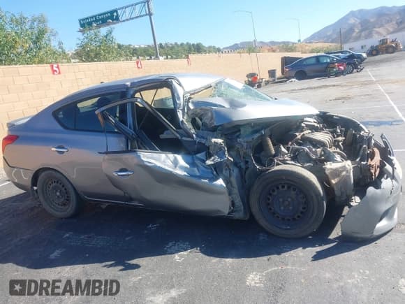 ✅ 2014 Nissan Versa SV • VIN: 3N1CN7AP7EL856041 • Лот: 43482905. Опубликован ранее на IAAI с пробегом Не указан. Бесплатный доступ к архиву аукционных продаж из США и подробный отчёт об истории автомобиля на DreamBid. Изображение 14.