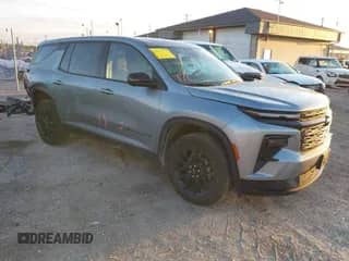 2024 Chevrolet Traverse FWD LS z VIN 1GNEREKS4RJ147976, wystawiony jako IAAI lot #43356321 z przebiegiem 18 378 mil mil oraz . Historia ofert i sprzedaży dostępna na DreamBid. Obrazek 1.