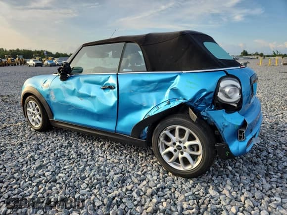✅ 2018 MINI Convertible Cooper S • VIN: WMWWG9C58J3E39013 • Lot: 58946435. Listed on Copart with 66,992 mi. Free auction sales archive from the USA and detailed vehicle history report at DreamBid. Image 2.
