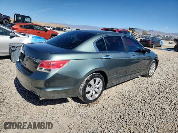 ✅ 2008 Honda Accord EX • VIN: 1HGCP36778A040002 • Lot: 84435795. Wystawiony na Copart z przebiegiem 160 230 mil. Bezpłatny archiwum sprzedaży aukcyjnych z USA i szczegółowy raport historii pojazdu na DreamBid. Zdjęcie 3.