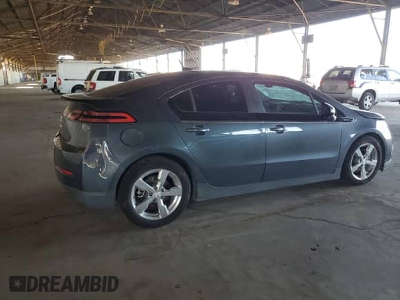 2013 Chevrolet Volt z VIN 1G1RC6E48DU127647, wystawiony jako Copart lot #57713154 z przebiegiem 88 603 mil mil oraz Szkoda całkowita • Salvage title. Historia ofert i sprzedaży dostępna na DreamBid. Obrazek 3.