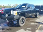 ✅ 2013 Chevrolet Silverado 1500 LT • VIN: 3GCPKSE79DG299855 • Lot: 43572016. Wystawiony na IAAI z przebiegiem 210 674 mil. Bezpłatny archiwum sprzedaży aukcyjnych z USA i szczegółowy raport historii pojazdu na DreamBid. Zdjęcie 17.