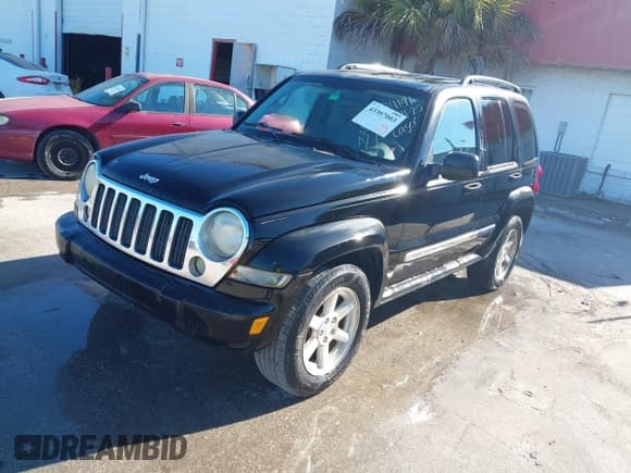 ✅ 2005 Jeep Liberty Limited • VIN: 1J4GK58K25W604191 • Lot: 43307003. Listed on IAAI with 162,644 mi. Free auction sales archive from the USA and detailed vehicle history report at DreamBid. Image 2.