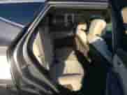 ✅ 2018 Hyundai Santa Fe 2.4L • VIN: 5XYZT3LB0JG521471 • Lot: 68947912. Wystawiony na Copart z przebiegiem 79 100 mil mil. Skorzystaj z bezpłatnego archiwum sprzedaży aukcyjnych z USA i zobacz szczegółowy raport historii pojazdu na DreamBid. Zdjęcie 11.