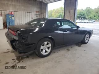 ✅ 2013 Dodge Challenger SXT • VIN: 2C3CDYAG6DH692511 • Lot: 72738364. Wystawiony na Copart z przebiegiem Nie podano. Bezpłatny archiwum sprzedaży aukcyjnych z USA i szczegółowy raport historii pojazdu na DreamBid. Zdjęcie 3.