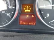 ✅ 2006 BMW 3 Series 330i • VIN: WBAVB33546PS18125 • Lot: 43156429. Listed on IAAI with 237,312 mi. Free auction sales archive from the USA and detailed vehicle history report at DreamBid. Image 15.