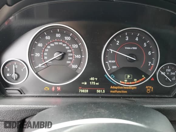 ✅ 2015 BMW 3 Series 328i xDrive • VIN: WBA3B5G52FNS13918 • Лот: 65646895. Опубликован ранее на Copart с пробегом 79 828 миль. Бесплатный доступ к архиву аукционных продаж из США и подробный отчёт об истории автомобиля на DreamBid. Изображение 9.