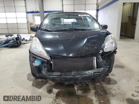 ✅ 2009 Honda Fit • VIN: JHMGE88249S023155 • Лот: 90331185. Опубликован ранее на Copart с пробегом 120 075 миль. Бесплатный доступ к архиву аукционных продаж из США и подробный отчёт об истории автомобиля на DreamBid. Изображение 5.