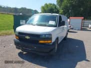 ✅ 2019 Chevrolet Express Cargo • VIN: 1GCWGAFG3K1216616 • Lot: 42992485. Wystawiony na IAAI z przebiegiem 116 996 mil. Bezpłatny archiwum sprzedaży aukcyjnych z USA i szczegółowy raport historii pojazdu na DreamBid. Zdjęcie 6.