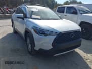 ✅ 2022 Toyota Corolla Cross LE • VIN: 7MUBAABG5NV021538 • Lot: 43474751. Wystawiony na IAAI z przebiegiem 81 009 mil. Bezpłatny archiwum sprzedaży aukcyjnych z USA i szczegółowy raport historii pojazdu na DreamBid. Zdjęcie 1.